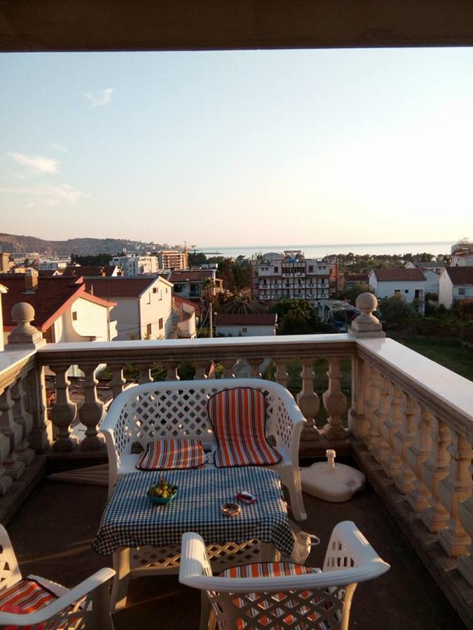 Guesthouse Mare Bar Buitenkant foto